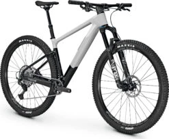 FOCUS RAVEN 8.8 - Carbon Mountainbike - 2023 - Lightgrey / Carbon Raw -ROCKSHOX Verkoopwinkel 4000990426220 focus raven 8 1481241