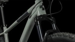 CUBE ATTENTION - Mountainbike - 2023 - Swampgrey / Black A00 -ROCKSHOX Verkoopwinkel 603100 d 031131 1396673