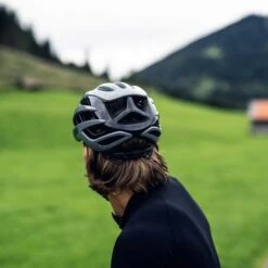 ABUS AirBreaker Helm - Wit Mat -ROCKSHOX Verkoopwinkel abus airbreaker helmet movistar team 2021 5 910651