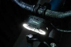 Supernova M99 Pro 2 Front Light - E-25 -ROCKSHOX Verkoopwinkel b24 8973 v m99 k12 mblk 8 1130239