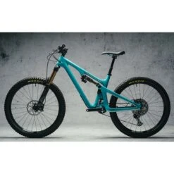 DYEDBRO Frame Protection Kit Clear Glitter - Clear -ROCKSHOX Verkoopwinkel dyedbro frame protection kit clear glitter clear2 1005409