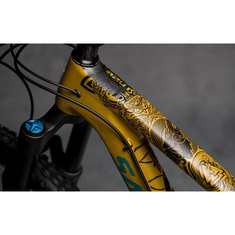 DYEDBRO Beschermfolie Voor Het Frame Viking - Black Matt 3 DYEDBRO Beschermfolie Voor Het Frame Viking - Black Matt