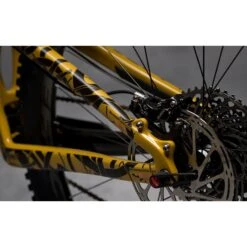 DYEDBRO Beschermfolie Voor Het Frame Viking - Black Matt 13 DYEDBRO Beschermfolie Voor Het Frame Viking - Black Matt -ROCKSHOX Verkoopwinkel dyedbro frame protection kit viking black matt5 1004161