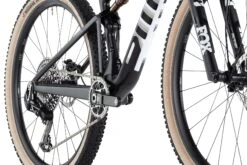 BMC FOURSTROKE 01 LTD - 29" Carbon Mountainbike - 2024 - Cool White / Black -ROCKSHOX Verkoopwinkel fourstroke 01 ltd cool white black 7 1569114