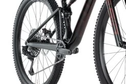 BMC FOURSTROKE LT ONE - 29" Carbon Mountainbike - 2024 - Bordeaux Red / Black 17 BMC FOURSTROKE LT ONE - 29" Carbon Mountainbike - 2024 - Bordeaux Red / Black -ROCKSHOX Verkoopwinkel fourstroke lt one bordeaux red black 7 1569593