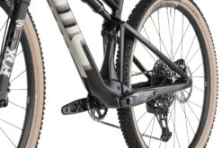 BMC FOURSTROKE TWO - 29" Carbon Mountainbike - 2024 - Arctic Silver / Black -ROCKSHOX Verkoopwinkel fourstroke two arctic silver black 6 1569305