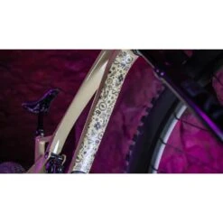 Muc-Off Frame Protection Kit DH/Enduro/Trail - Punk -ROCKSHOX Verkoopwinkel muc off frame protection kit dh enduro trail punk 5 1289888