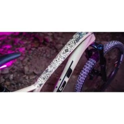 Muc-Off Frame Protection Kit DH/Enduro/Trail - Punk -ROCKSHOX Verkoopwinkel muc off frame protection kit dh enduro trail punk 6 1289889