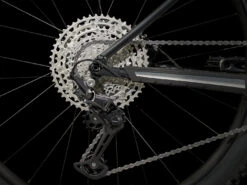 Trek Roscoe 7 Mountain Bike - 2023 - Matte Trek Black -ROCKSHOX Verkoopwinkel roscoe 7 black 1 1225350