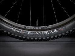 Trek SUPERCALIBER 9.6 SLX/Deore Mountain Bike - 2023 - Radioactive Red /Trek Black -ROCKSHOX Verkoopwinkel supercaliber96 alt7 1045731