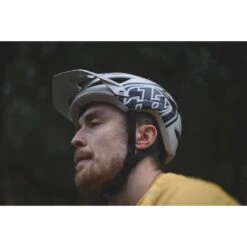 Troy Lee Designs A1 Drone Helmet - Silver -ROCKSHOX Verkoopwinkel troy lee designs a1 helmet 9 1207587