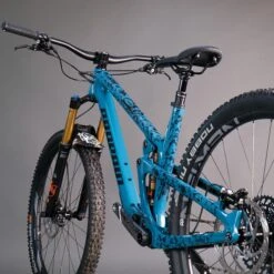 Unleazhed Frame Unscratch Bp01-F Frame Protection Tape - Edition Serfaus Fiss Ladis Black Glossy -ROCKSHOX Verkoopwinkel unleazhed frame unscratch bp01 f frame protection tape edition serfaus fiss ladis black glossy 4 1219198