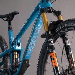 Unleazhed Frame Unscratch Bp01-F Frame Protection Tape - Edition Serfaus Fiss Ladis White Glossy -ROCKSHOX Verkoopwinkel unleazhed frame unscratch bp01 f frame protection tape edition serfaus fiss ladis white glossy 5 1219208 1