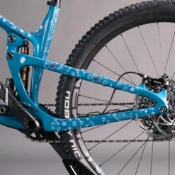 Unleazhed Frame Unscratch Bp01-F Frame Protection Tape - Edition Serfaus Fiss Ladis White Glossy -ROCKSHOX Verkoopwinkel unleazhed frame unscratch bp01 f frame protection tape edition serfaus fiss ladis white glossy 7 1219206