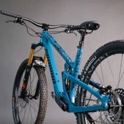 Unleazhed Frame Unscratch Bp01-L Frame Protection Tape - Edition Serfaus Fiss Ladis Black Glossy -ROCKSHOX Verkoopwinkel unleazhed frame unscratch bp01 l frame protection tape edition serfaus fiss ladis black glossyy 4 1219234